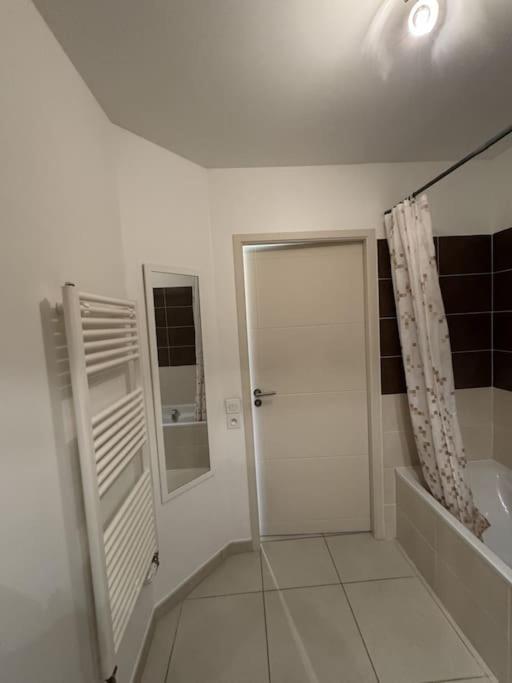 Appartement De Romain アヌシー エクステリア 写真
